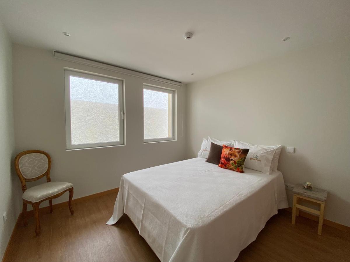 Apartmán Geres Distinto Exteriér fotografie